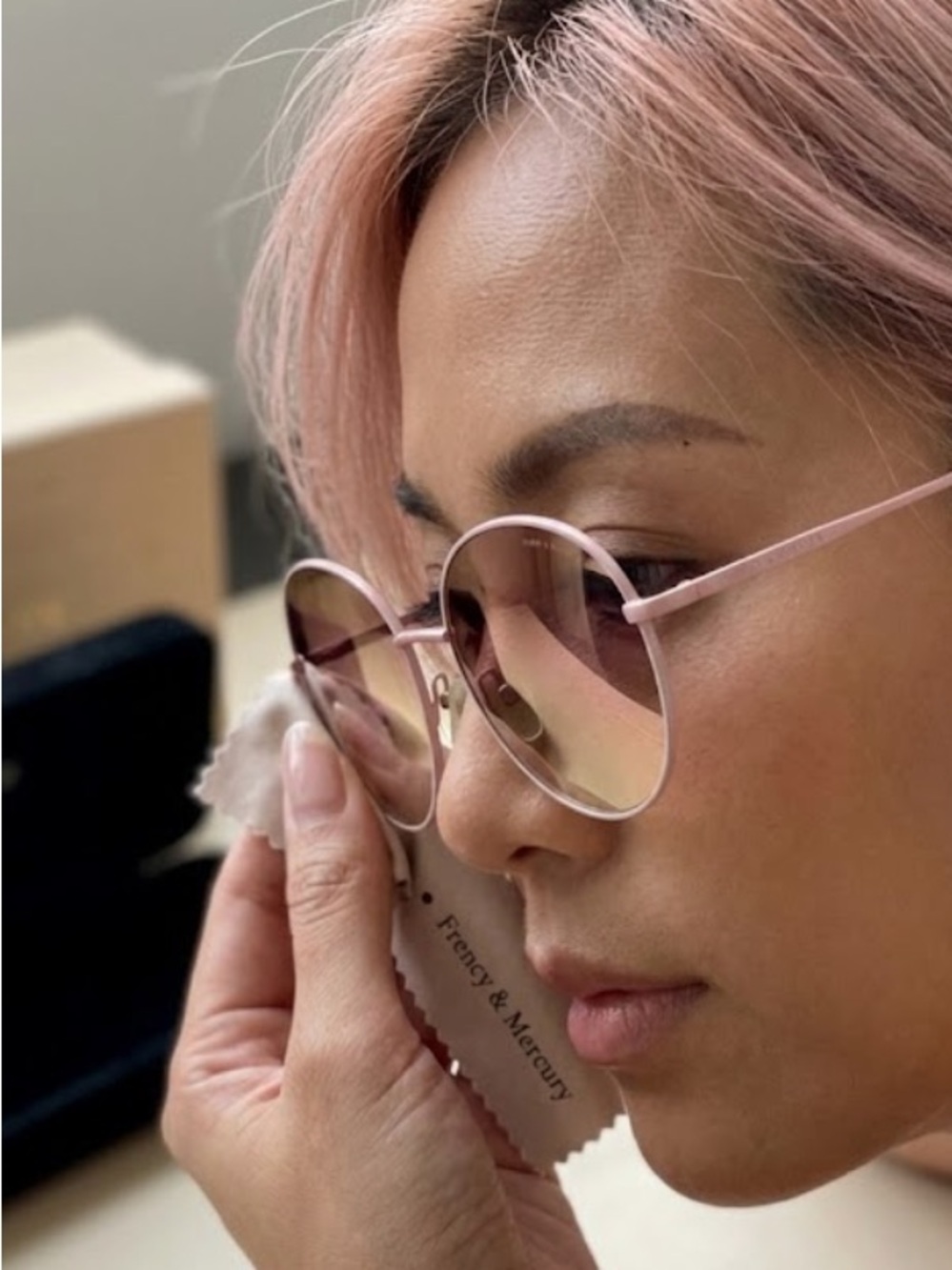 Pink Gradient Round designer Sunglasses Coco